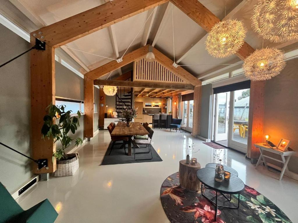 Rusttheater, Genieten Van Rust En Ruimte Villa Reutum Buitenkant foto